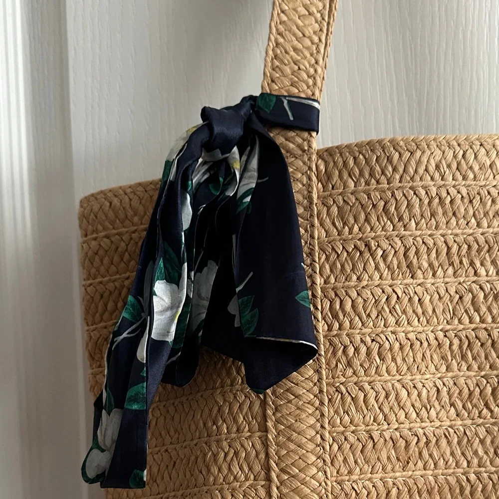 Woven Straw Tote Bag in Tan